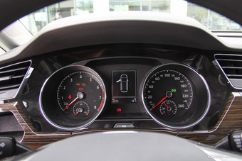 2016款途安L 1.4T自动舒雅版280TSI