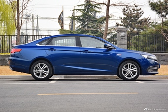 2017款吉利帝豪GL 1.3T自动旗舰型