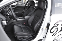 2018款捷豹XEL 2.0T自动250PS尊享版