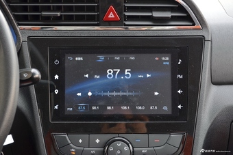 2017款EC系列 EC200 灵秀版