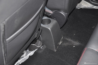 2016款金杯智尚S35 1.5L手动豪华版