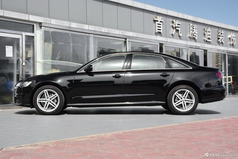 2018款奥迪A6L 2.5L自动30周年年型 30 FSI 风尚型
