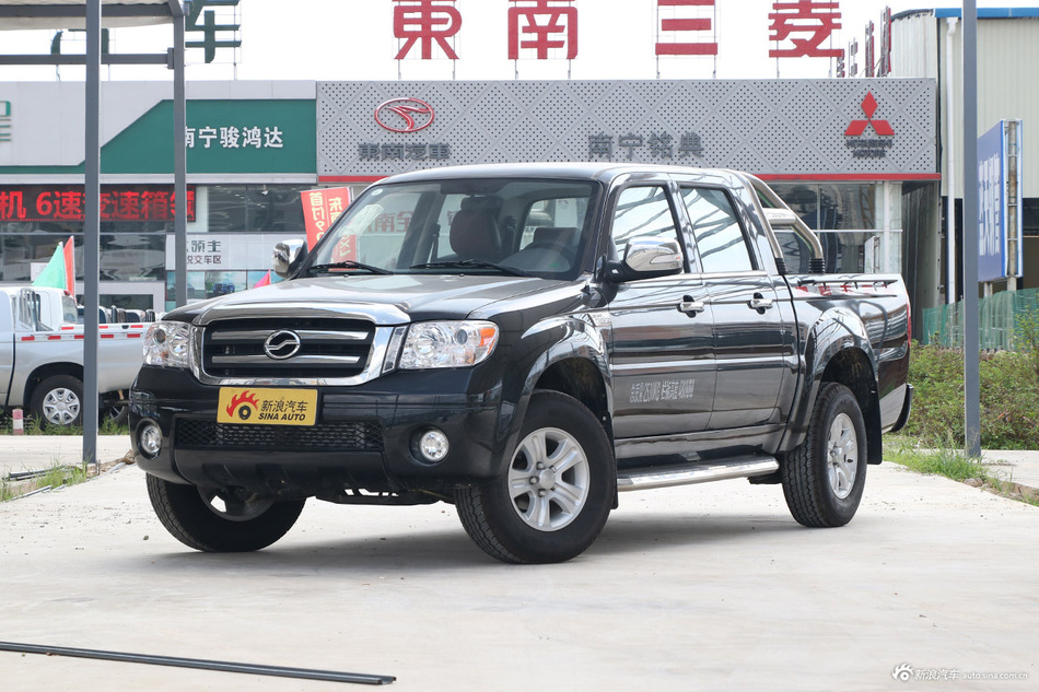 2018款中兴威虎 2.8T柴油国V两驱精英型中双CA4D28C5-1B