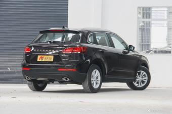 2016款宝沃BX7 2.0T自动两驱精英版28T