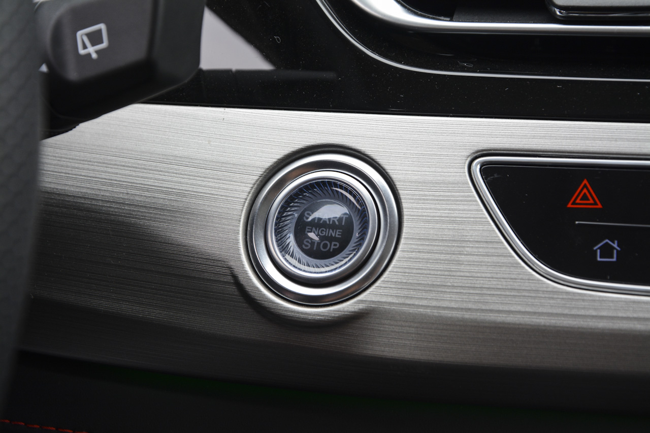 2018款长安CS75 1.5T自动雅智型