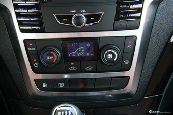 2017款揽福1.9T手动柴油两驱旗舰版7座