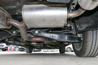 2018款宝沃BX7 2.0T自动28T四驱旗舰型5座