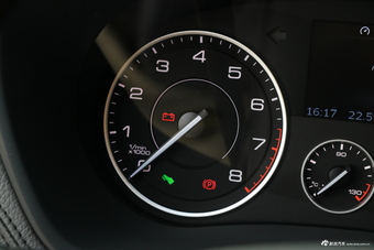 2018款宝沃BX7 2.0T自动28T四驱旗舰型7座