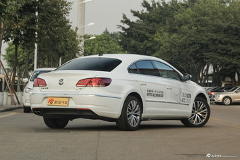 2018款CC 1.8T自动豪华型