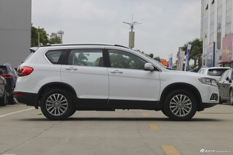 2018款哈弗H6运动版1.5T自动两驱精英型红标