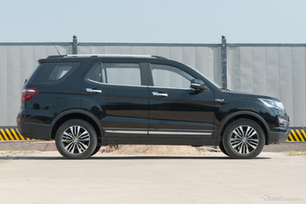 2017款长安CX70T改款 1.5T自动尊擎版