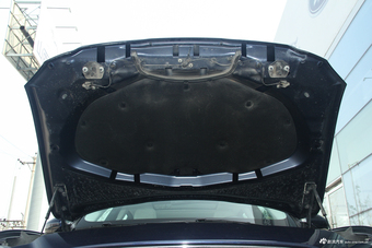 2016款捷豹F-PACE 2.0T自动R-SPORT运动版