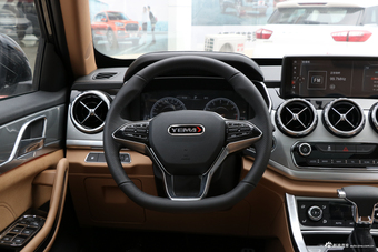 2018款野马T80 2.0T自动豪华型