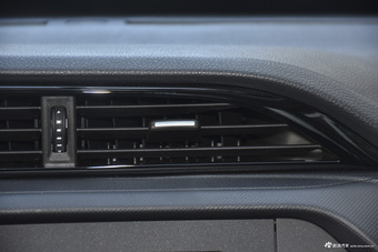 2016款瑞虎3 1.6L自动风尚版