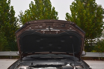 2017款哈弗H6 Coupe 2.0T手动两驱精英型红标