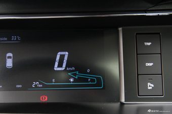 2017款欧尚1.5L手动豪华型