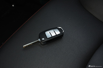 2017款吉利远景1.5L手动幸福版