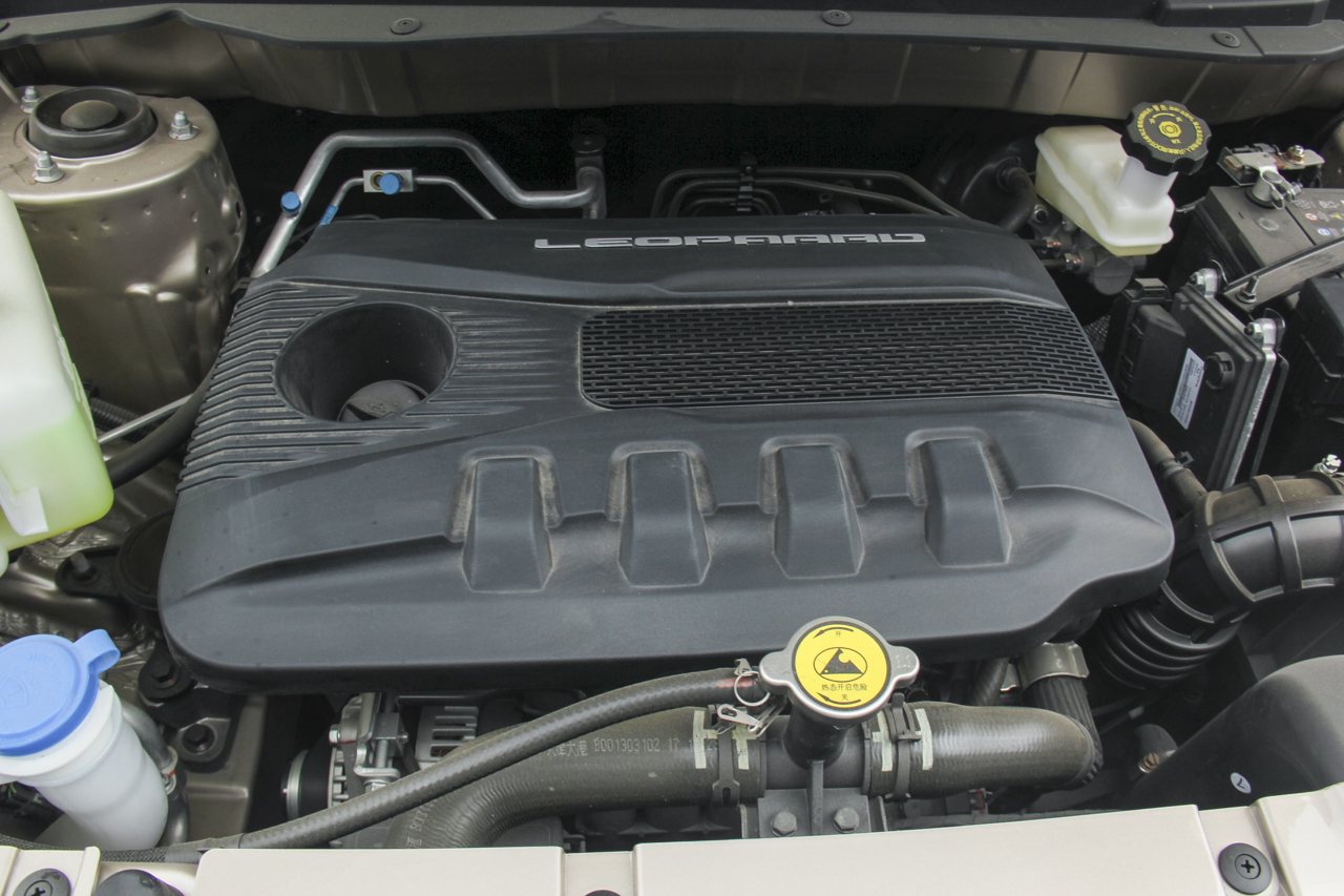 2018款猎豹CS9 1.5T CVT劲锐型