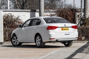 2017款朗逸1.6L自动风尚版