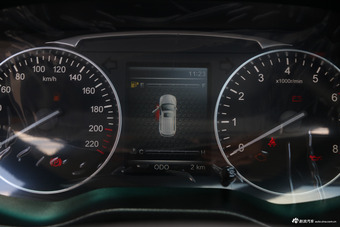 2018款斯威X7 1.5T手动豪华型7座