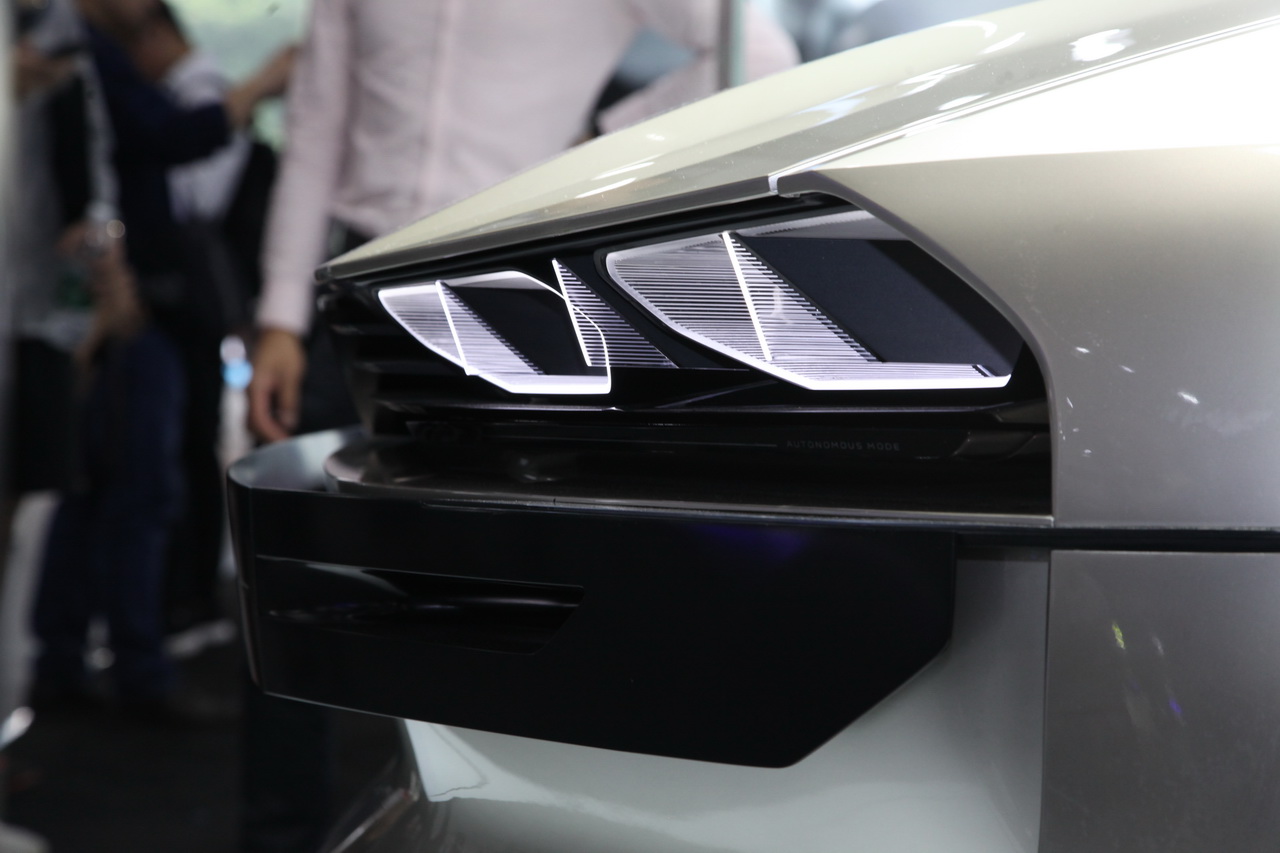 实拍：标致全新概念车E-legend亚洲首秀