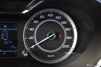 2016款宝骏560 1.8L 手动超值型