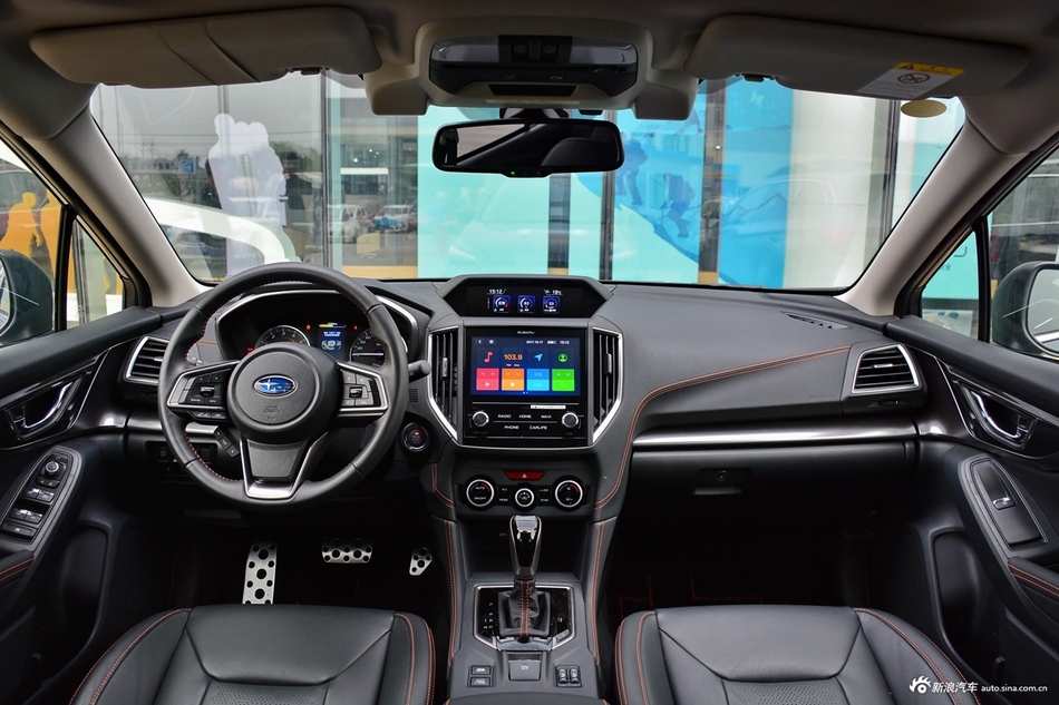 2018款斯巴鲁XV 2.0L自动全驱尊贵版EyeSight