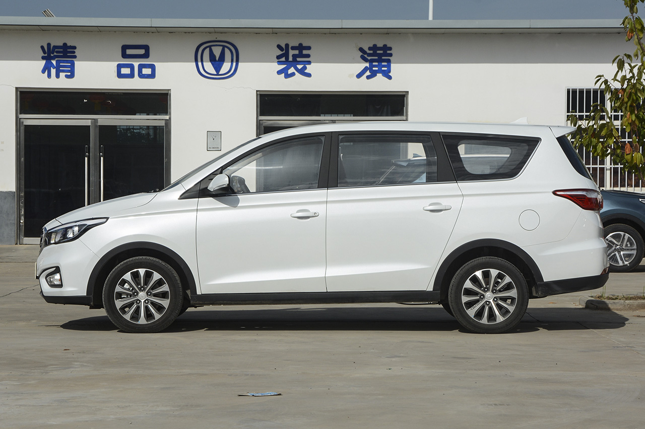 2017款凌轩1.6L手动幸福型