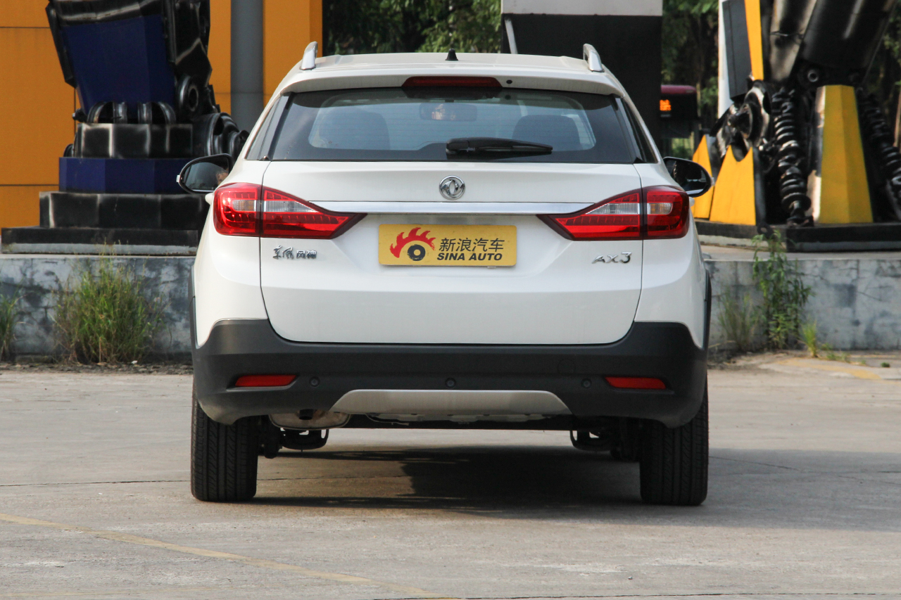 2017款风神AX3领先版1.5L手动尚酷型