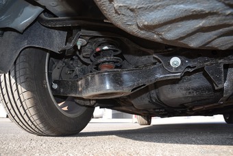 2016款奔腾B50 1.6L自动豪华型