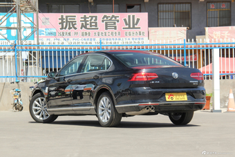 2018款迈腾1.8T自动330TSI DSG领先型