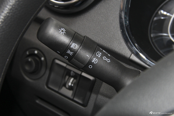 2018款斯威X3 1.5L手动风尚型