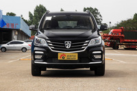 2017款宝骏560 1.5T DCT尊享型