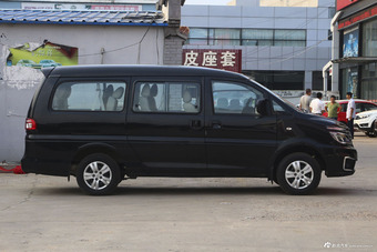 2017款菱智M5L 1.6L手动9座标准型