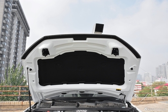 2018款奥迪Q7 3.0T自动45TFSI S line运动型