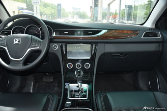 2015款众泰Z500 1.5T 自动豪华型 慕尼黑