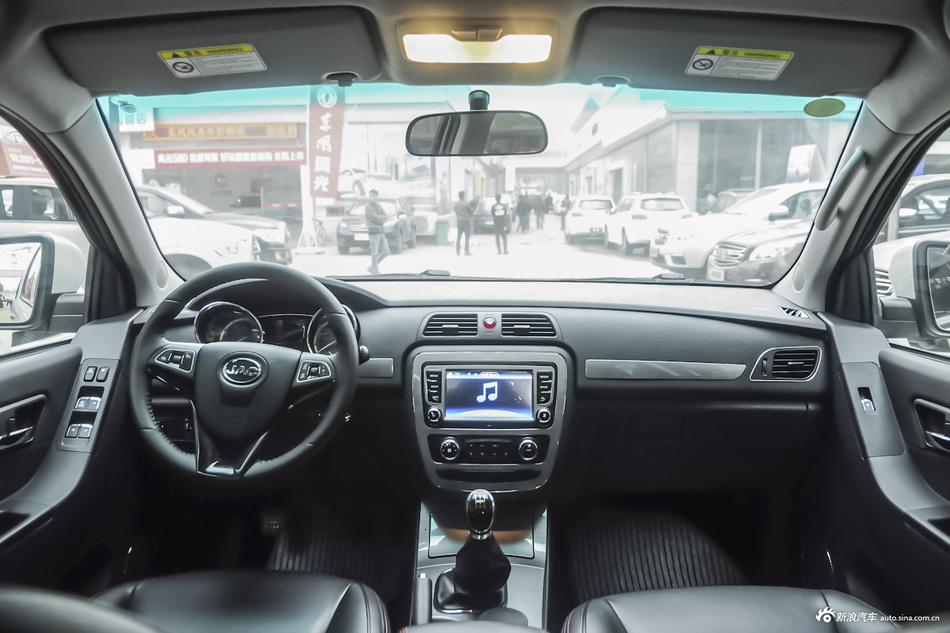 2015款帅铃T6 2.0L手动汽油进取型HFC4GA3-3D