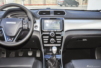 2016款哈弗H2 1.5T手动两驱豪华型