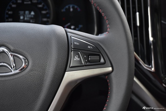 2017款长安CX70 1.5T自动尊擎版