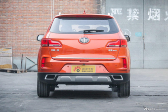 2017款奔腾X40 基本型