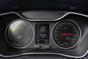 2016款远景SUV 1.3L自动旗舰型