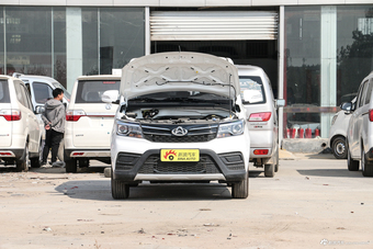 2017款欧诺S 1.5L手动超值型EA15-AB图片