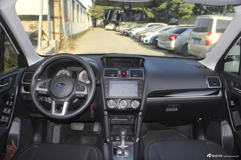 2016款森林人2.0L自动豪华导航版