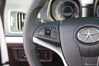 2015款瑞风S5 1.5T自动精英型