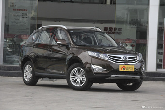 2016款陆风X5 Plus 1.5T手动创领版