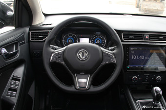 2017款风光580 1.5T手动豪华型