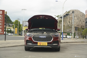 2018款君马S70 1.5T手动标准型