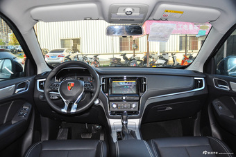 2016款荣威RX5 20T自动两驱旗舰版图片