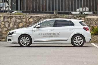 2016款DS 4S 1.6T自动智享版THP160