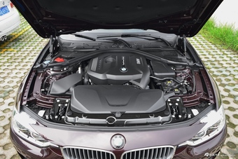 2018款宝马3系2.0T自动320Li xDrive 时尚型 